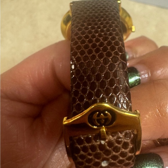 Gucci Ladies Gold Dial Sherry Line 18K Electro plated Vintage Swiss Made 17cm - Picture 16 of 17